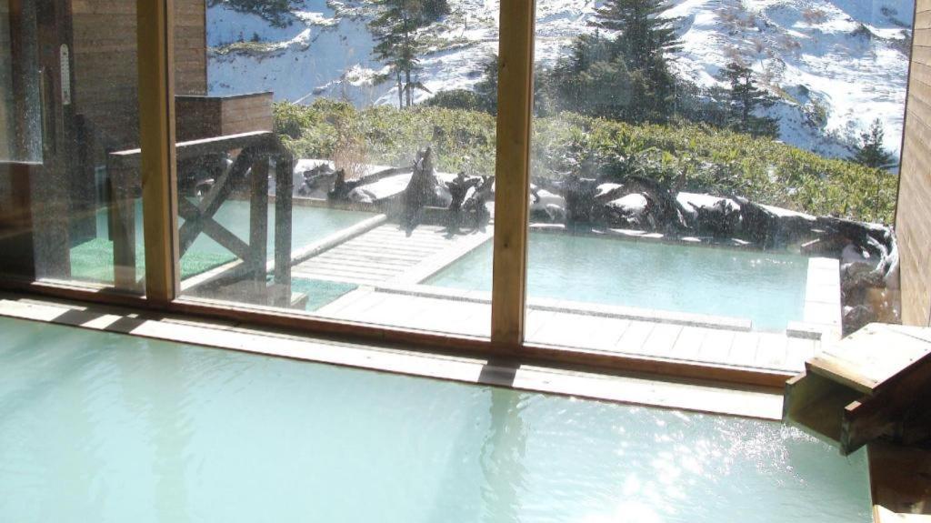 Manza Juraku All-Inclusive Hotel Tsumagoi Exterior photo